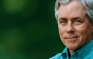Carl Hiaasen image